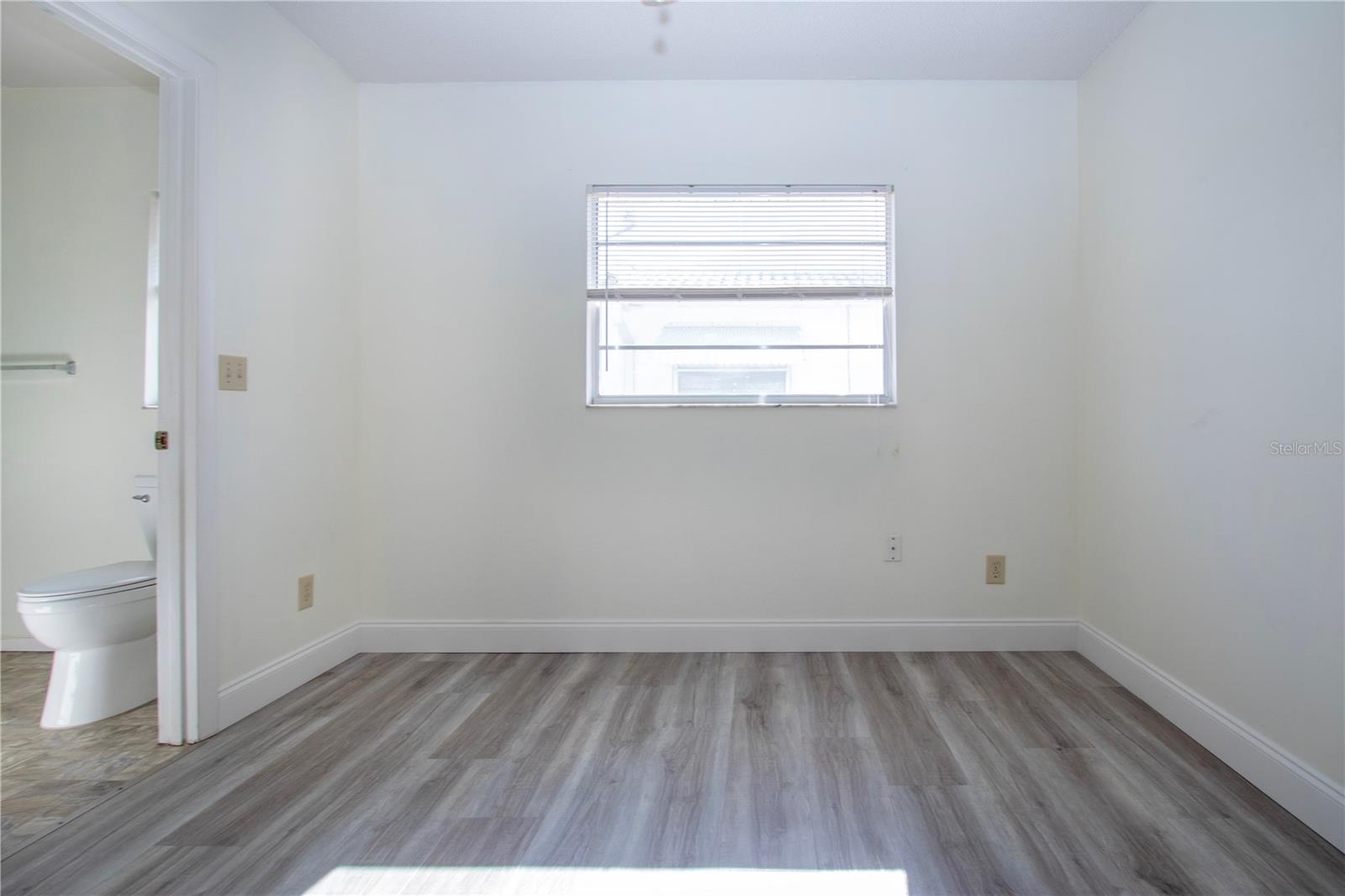 RIVER ISLES - Residential