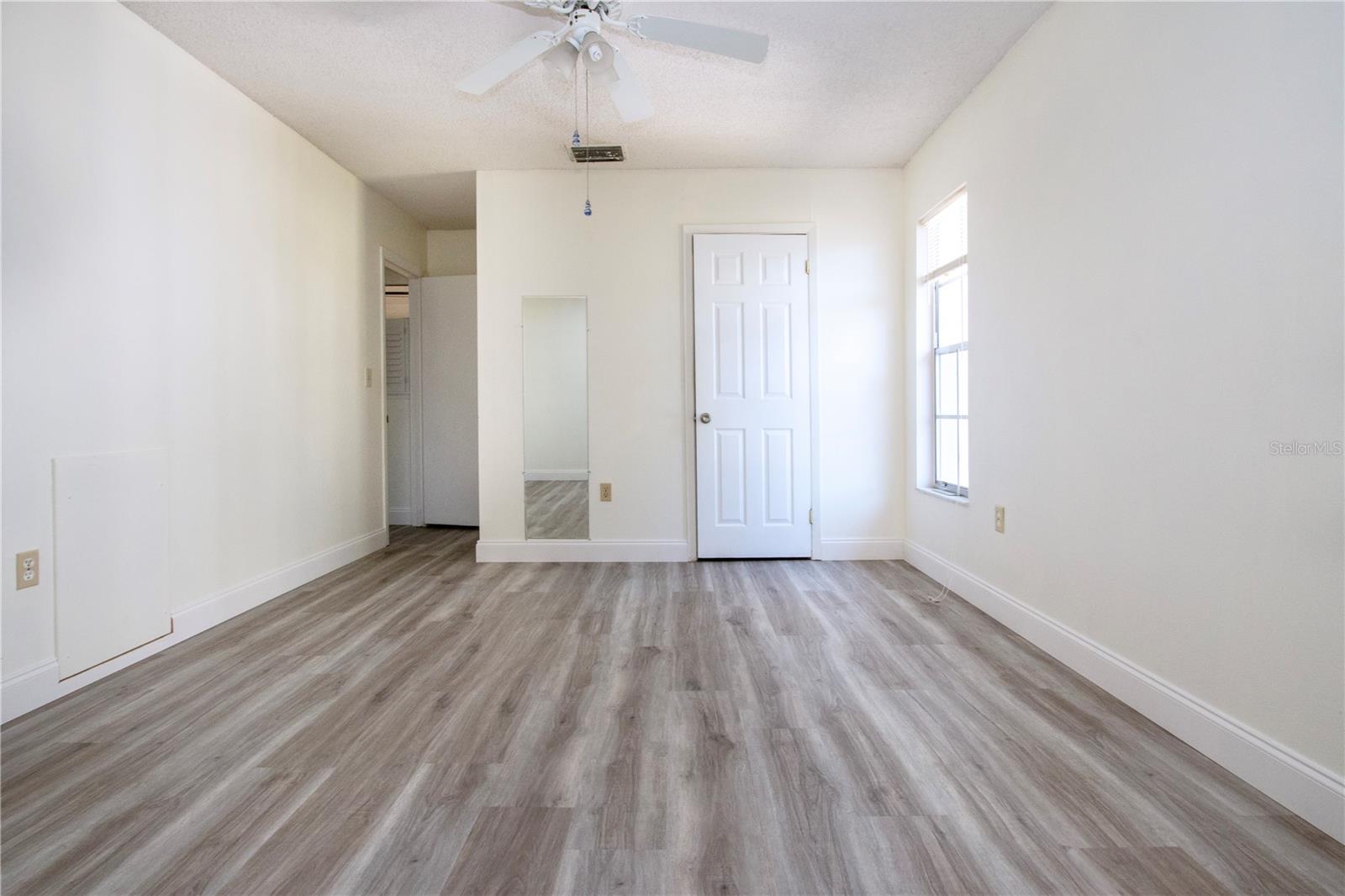 RIVER ISLES - Residential