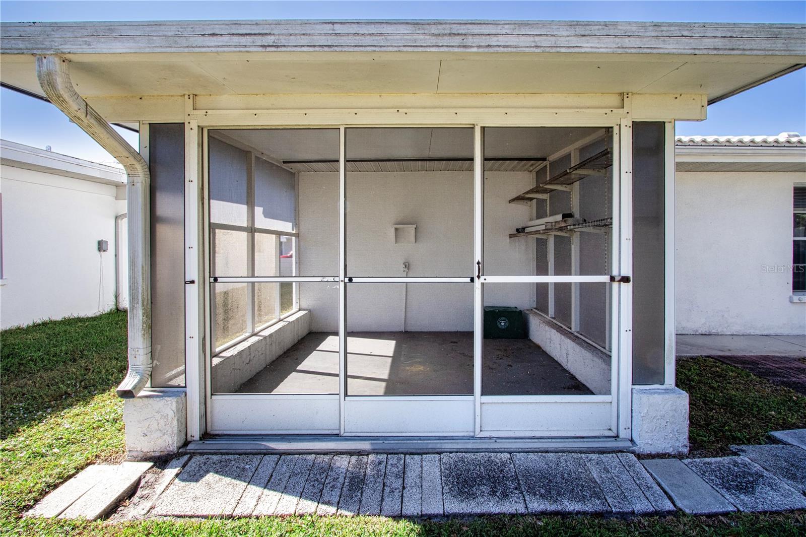 RIVER ISLES - Residential