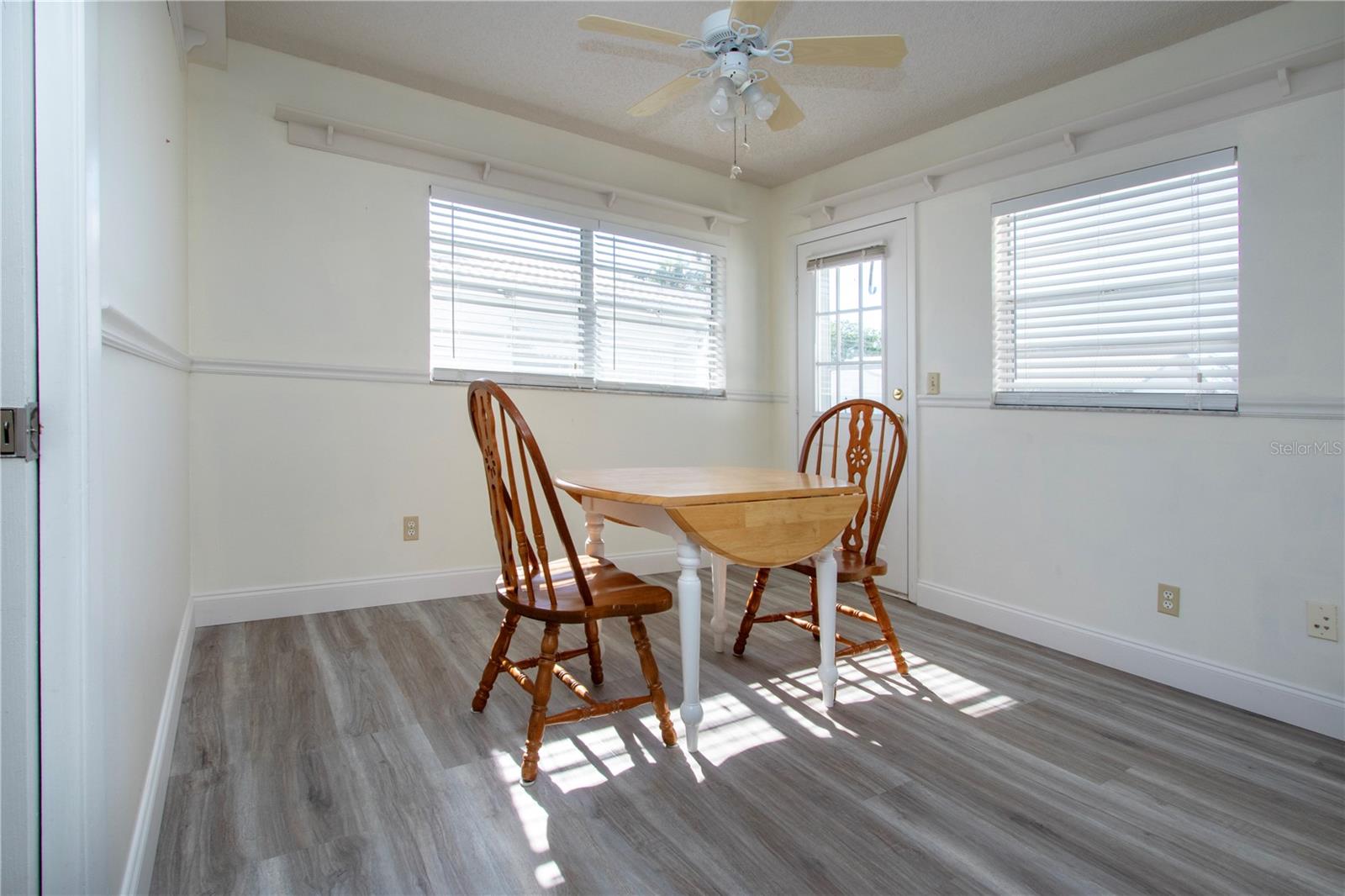 RIVER ISLES - Residential