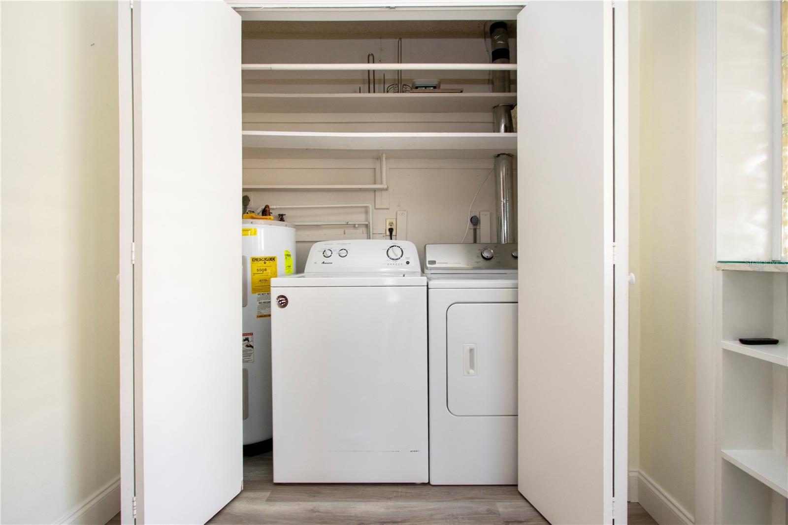 RIVER ISLES - Residential