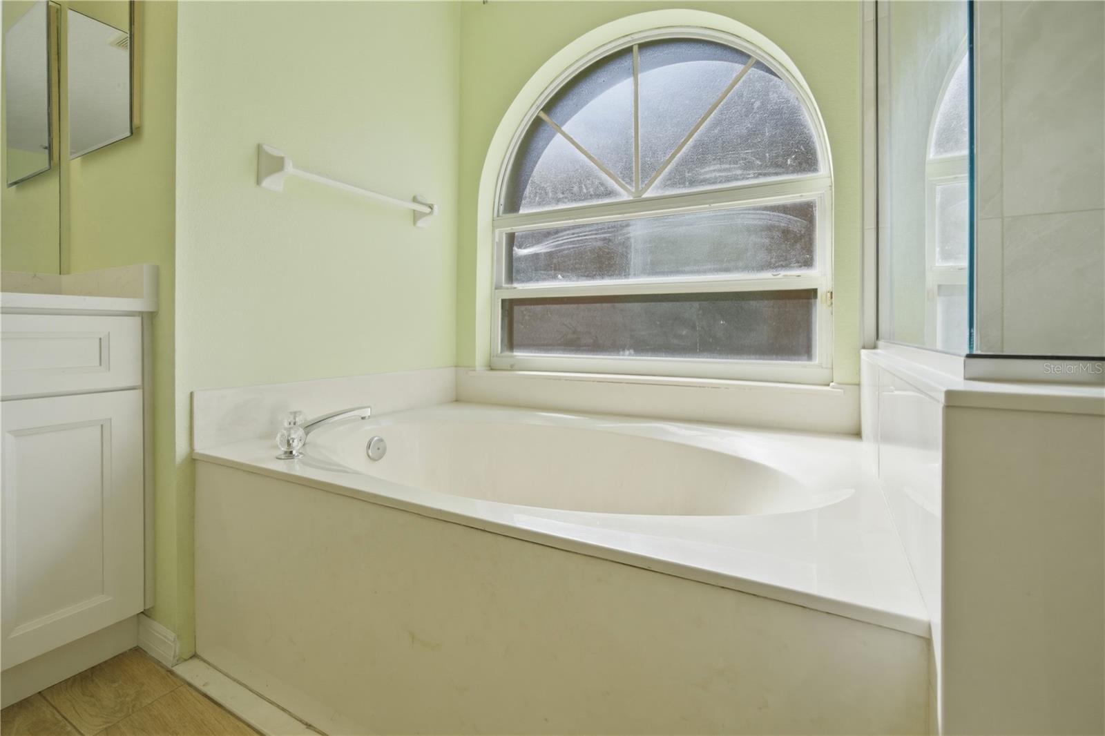 PARKSTONE UNIT 2 - Residential