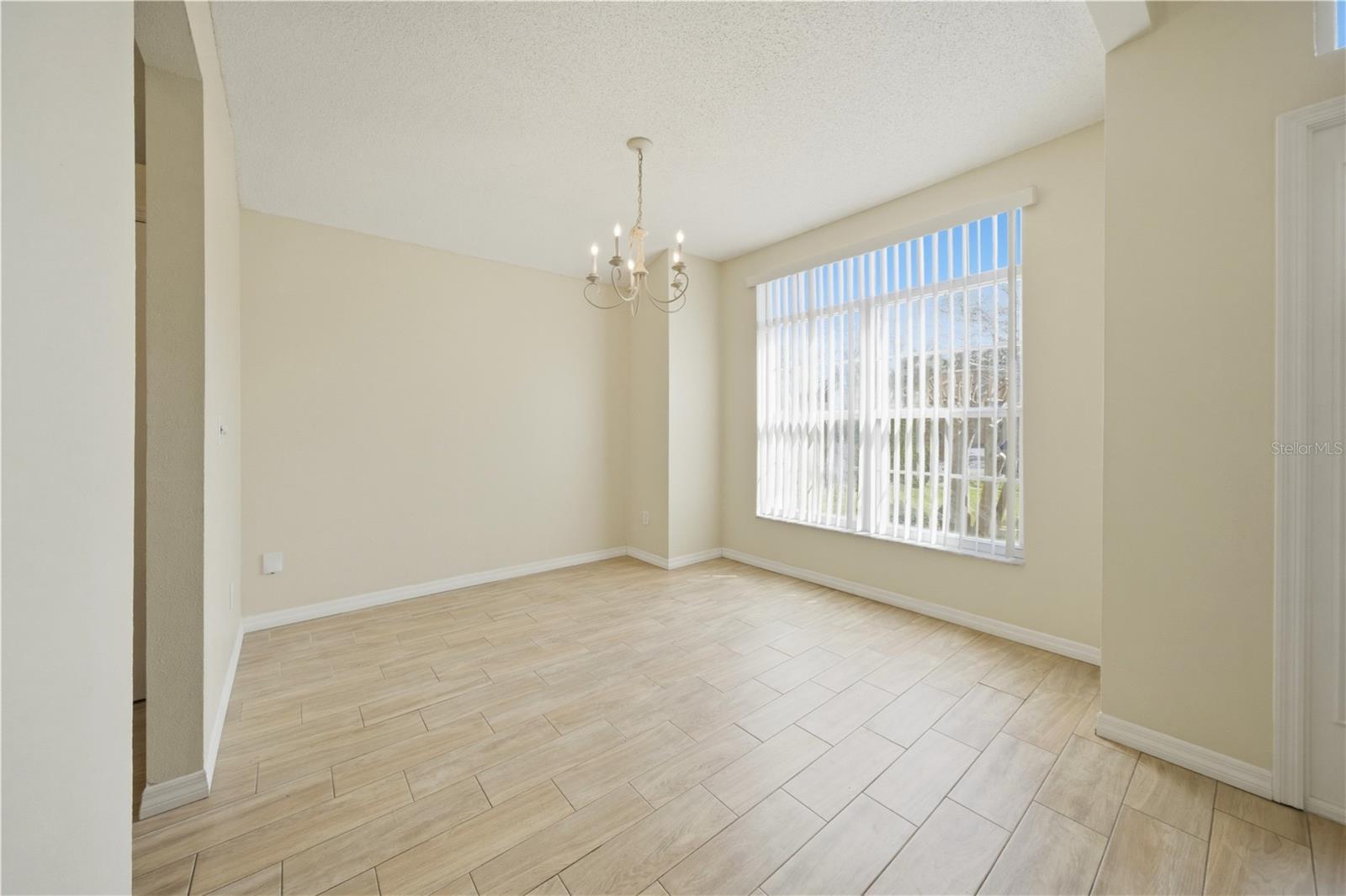 PARKSTONE UNIT 2 - Residential