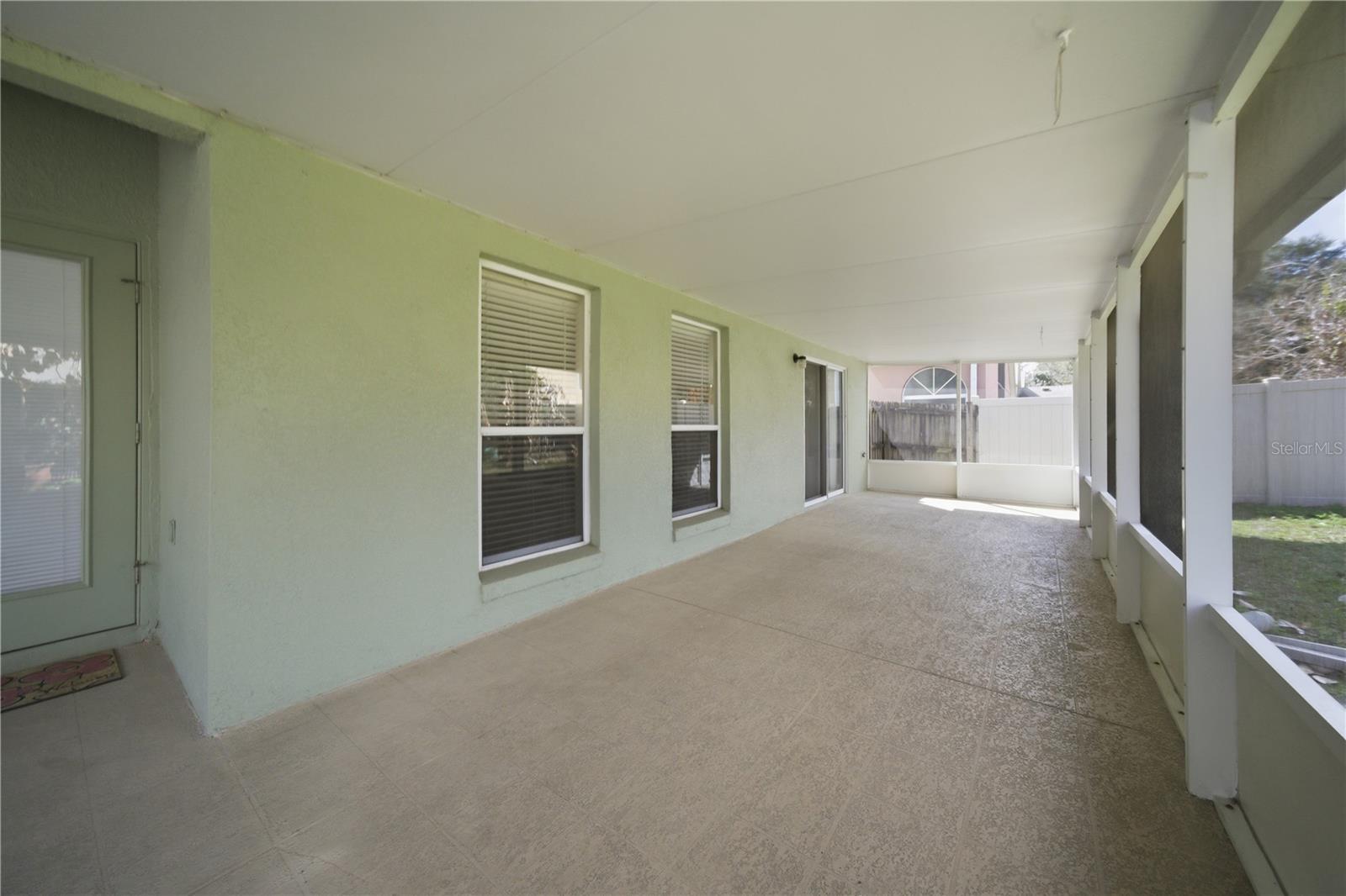 PARKSTONE UNIT 2 - Residential