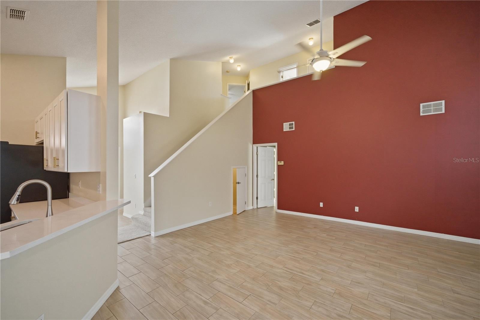 PARKSTONE UNIT 2 - Residential