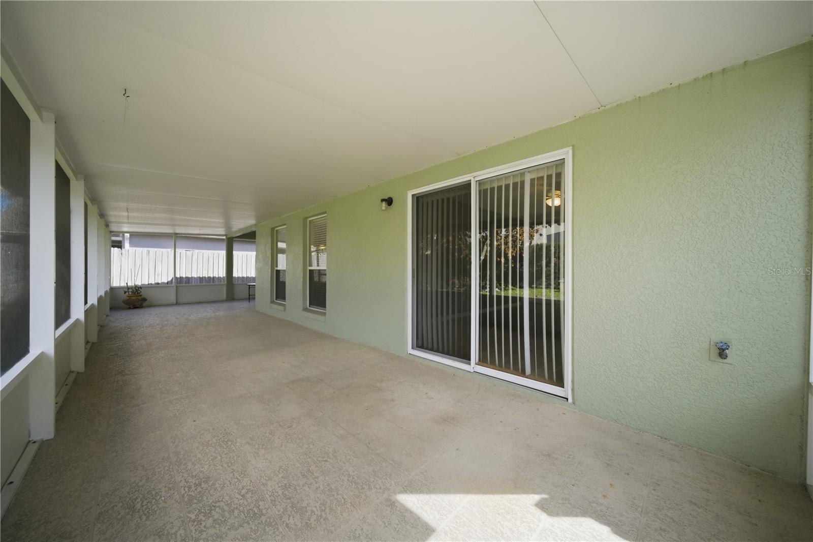 PARKSTONE UNIT 2 - Residential