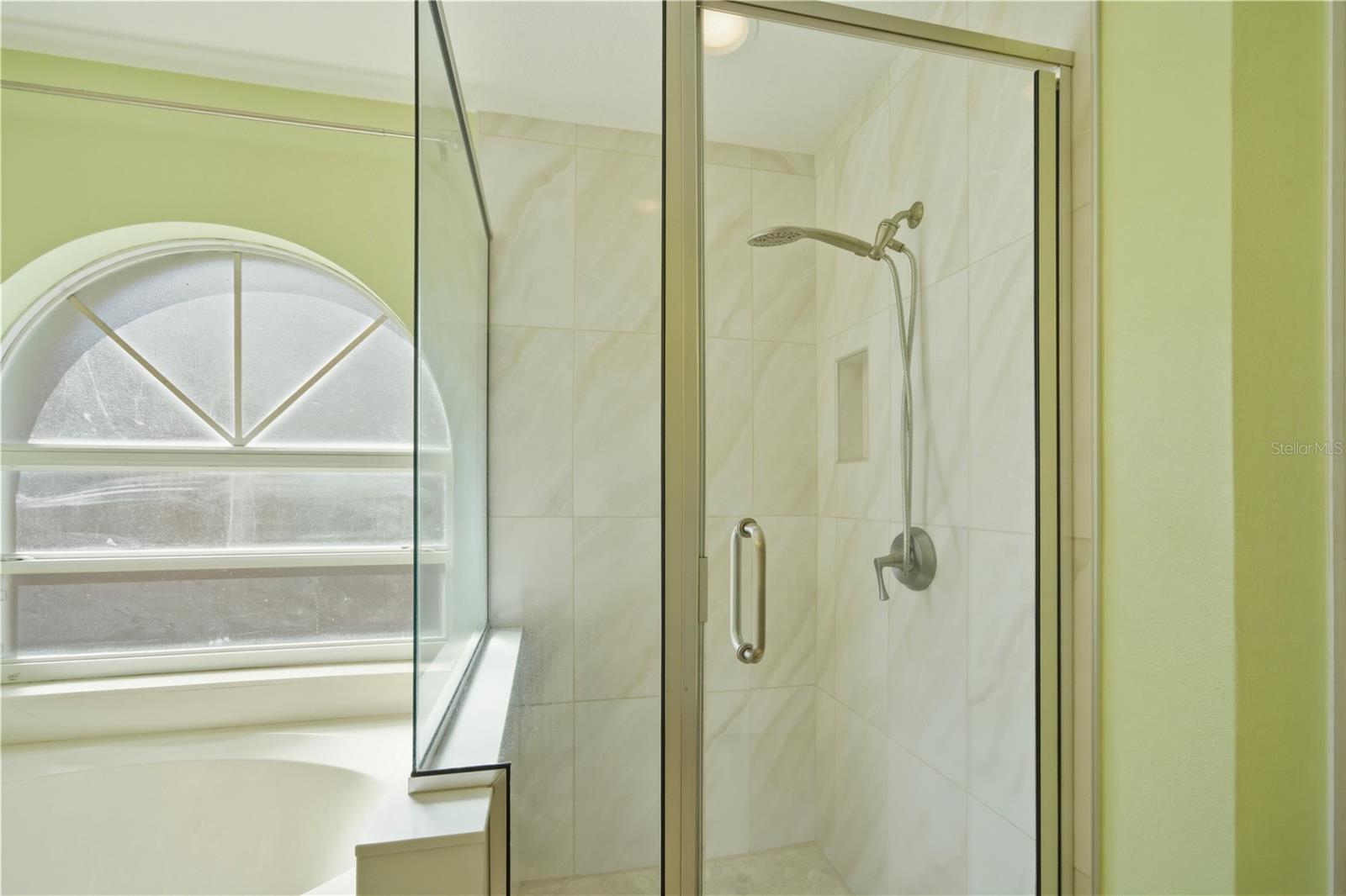 PARKSTONE UNIT 2 - Residential