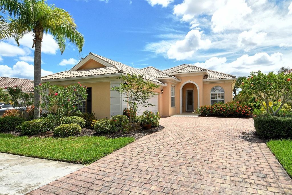 Photo of 5562 Octonia Place, Sarasota, FL 34238 (MLS # A4664536)
