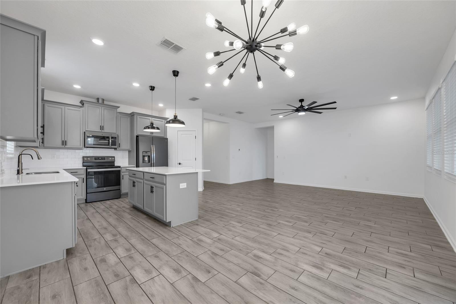 LANCASTER PARK EAST PH 3 & 4 - Residential