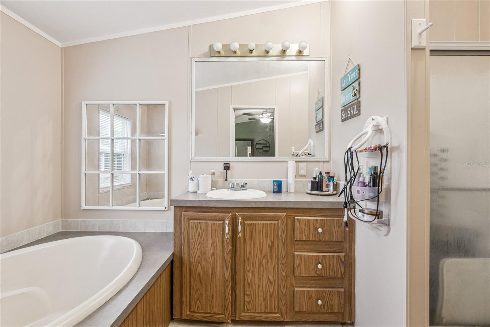 UMATILLA LAKE MARY ESTATES SUB - Residential