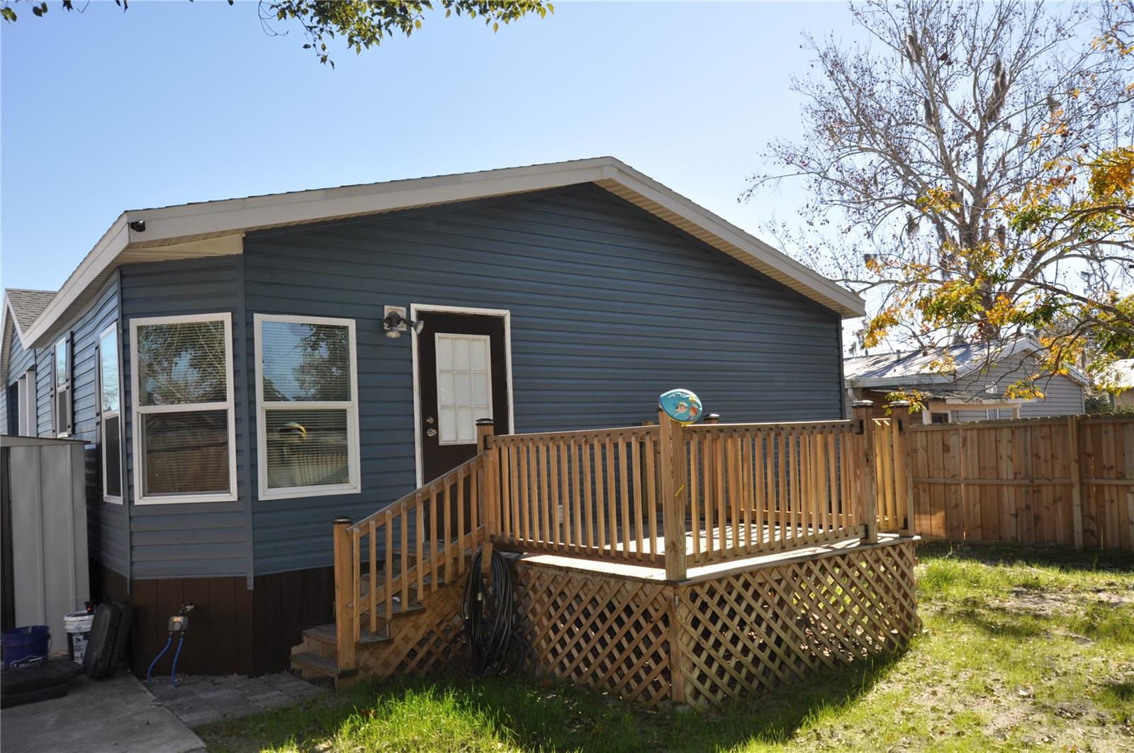 UMATILLA LAKE MARY ESTATES SUB - Residential