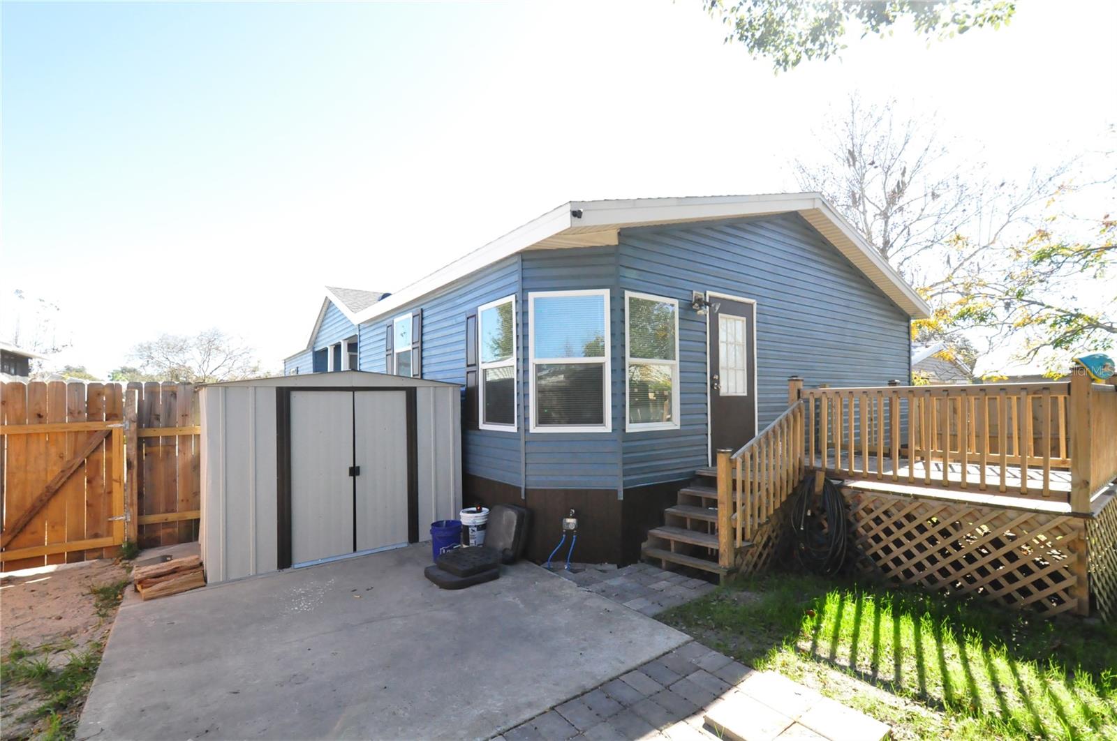 UMATILLA LAKE MARY ESTATES SUB - Residential