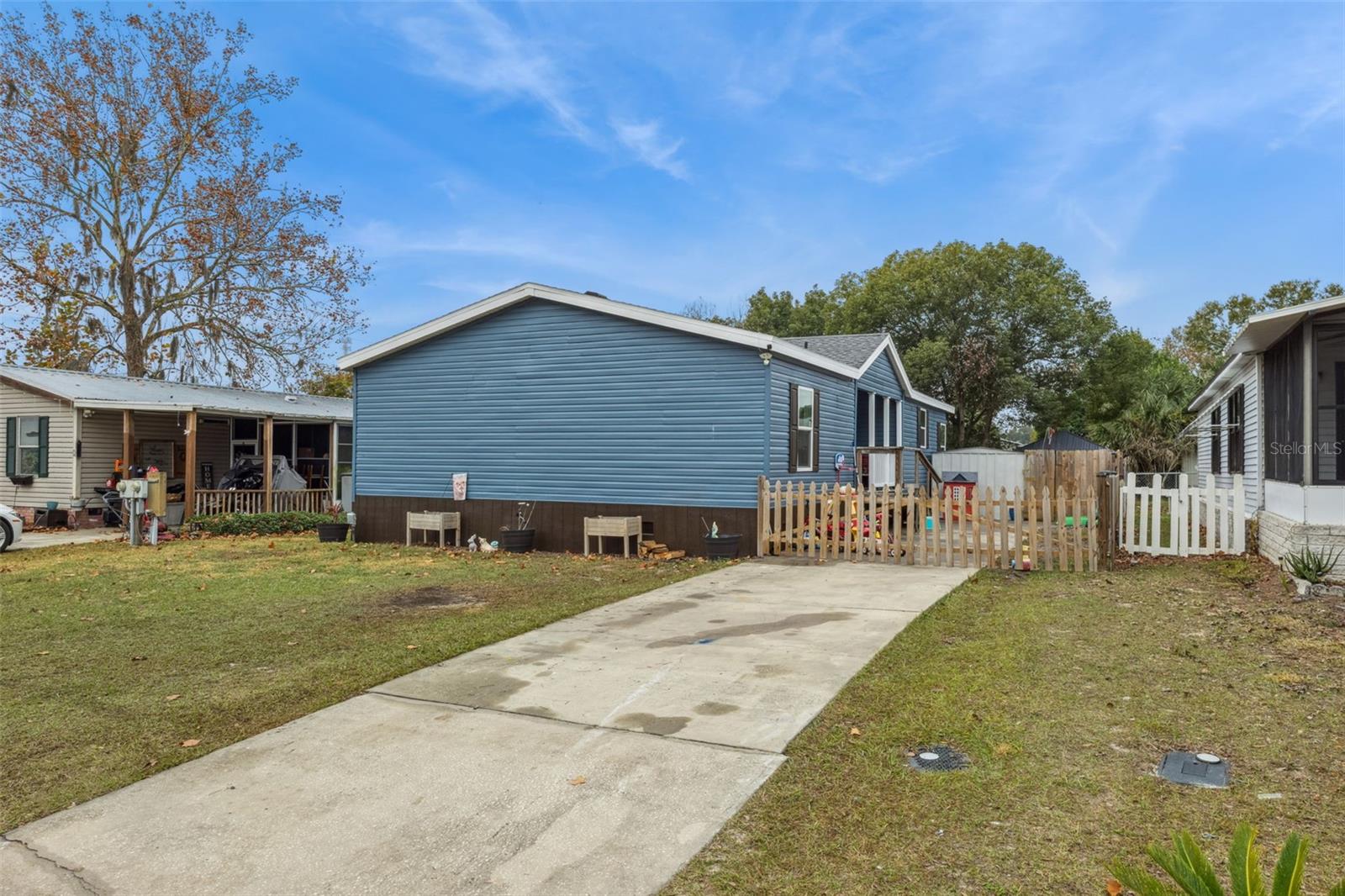 UMATILLA LAKE MARY ESTATES SUB - Residential