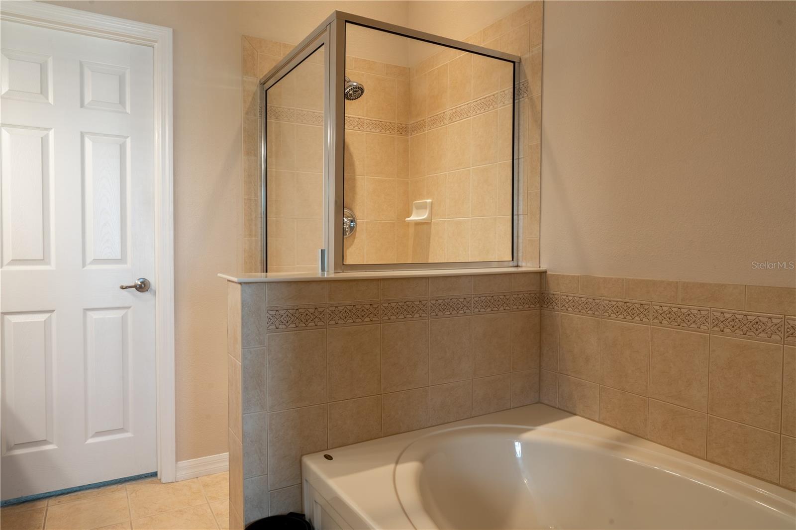 SAWGRASS VILLAGE - Residential Lease