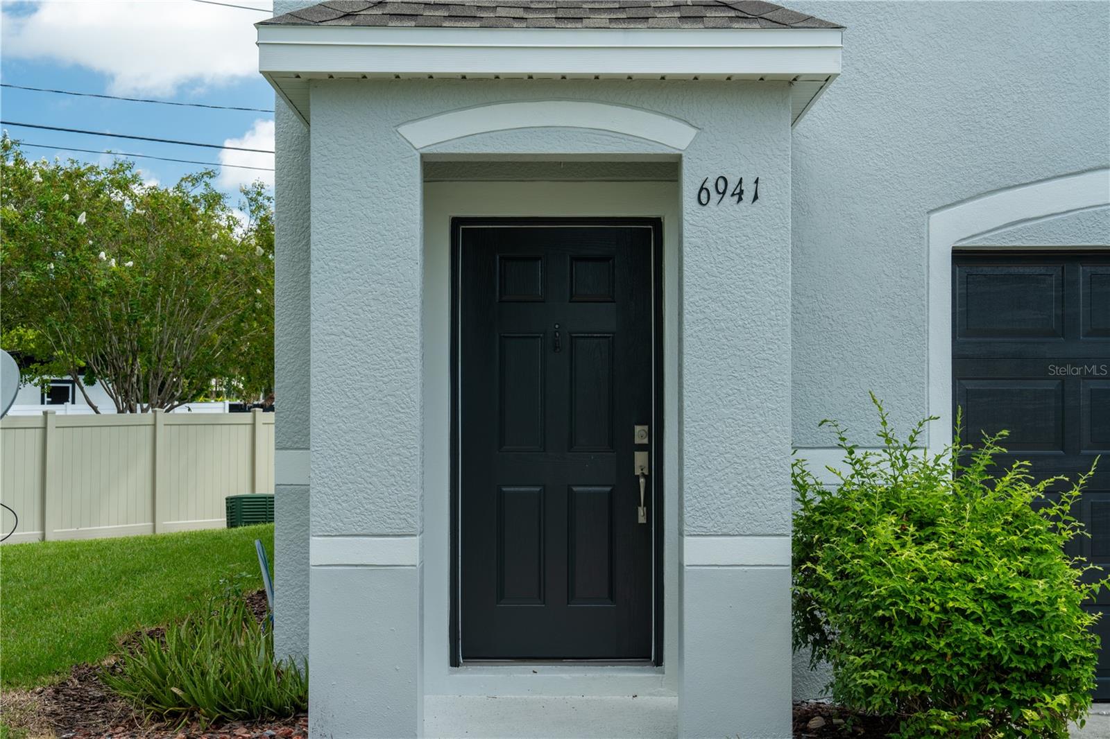 SAWGRASS VILLAGE - Residential Lease