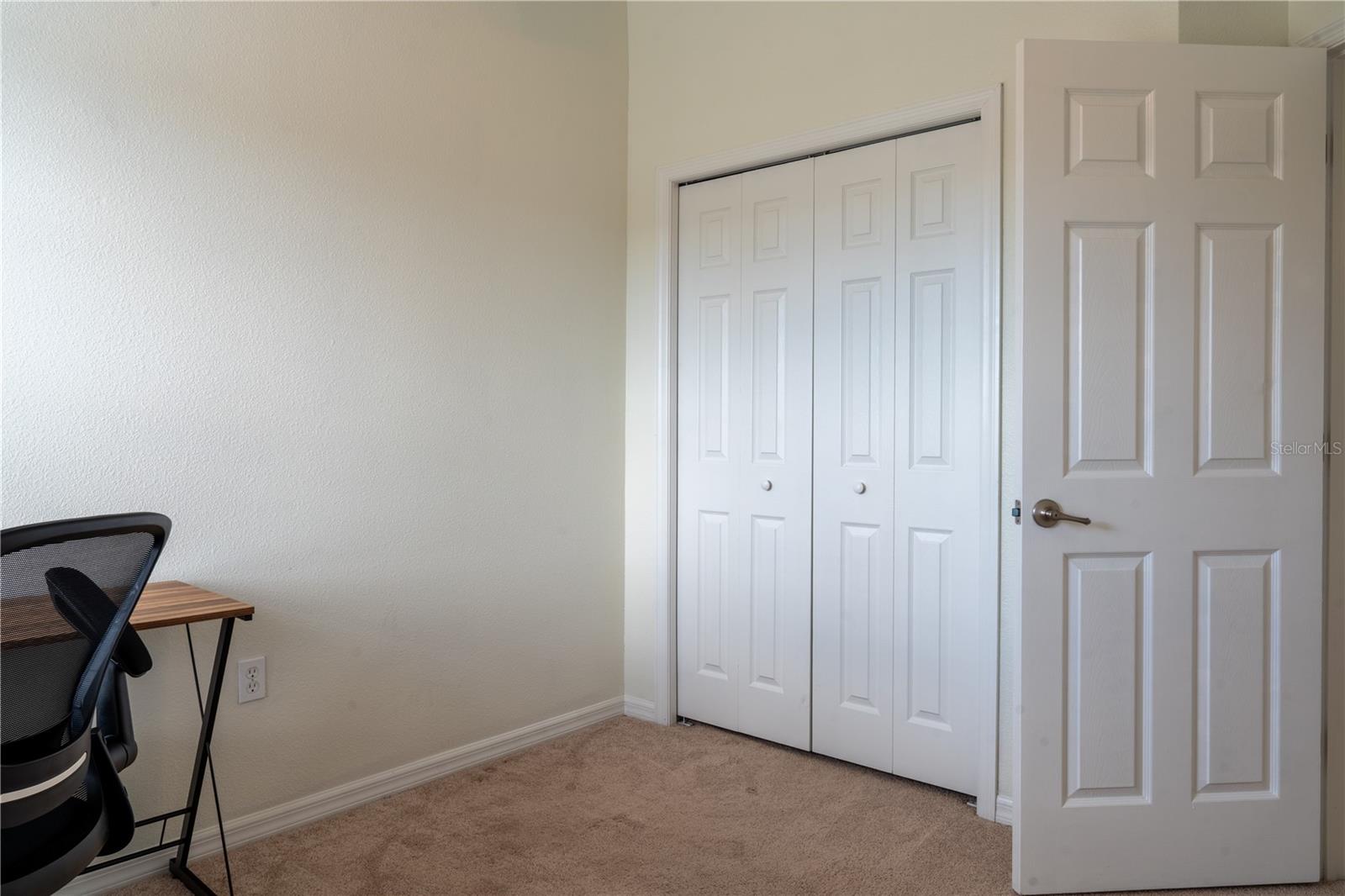 SAWGRASS VILLAGE - Residential Lease