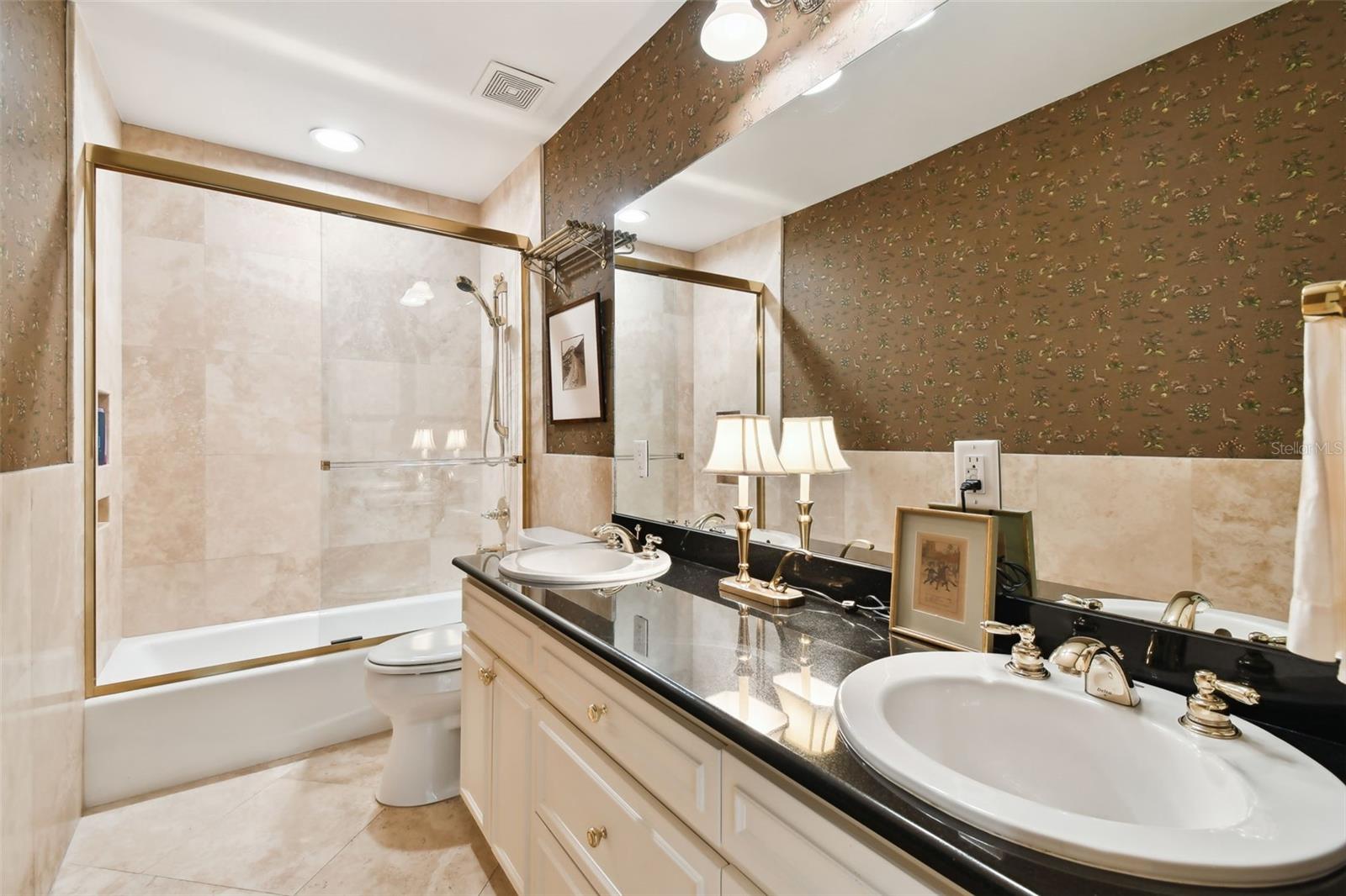 GOLF VIEW PARK 11 PAGE 72 - Residential