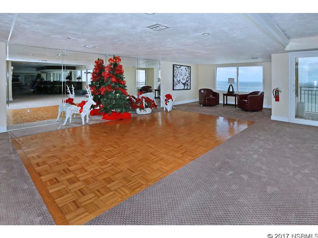 North Grand Coquina Condo Penthouse Unit - Residential