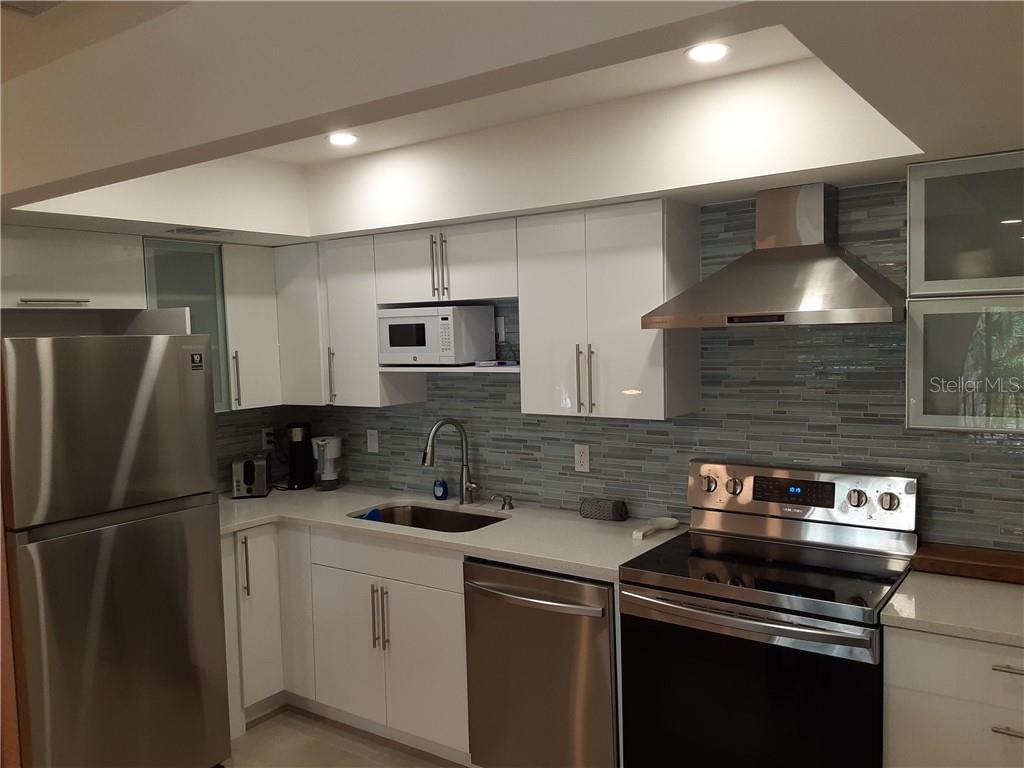 MENTONE COURT - Residential Lease