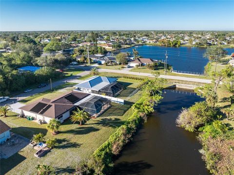 A home in PORT CHARLOTTE