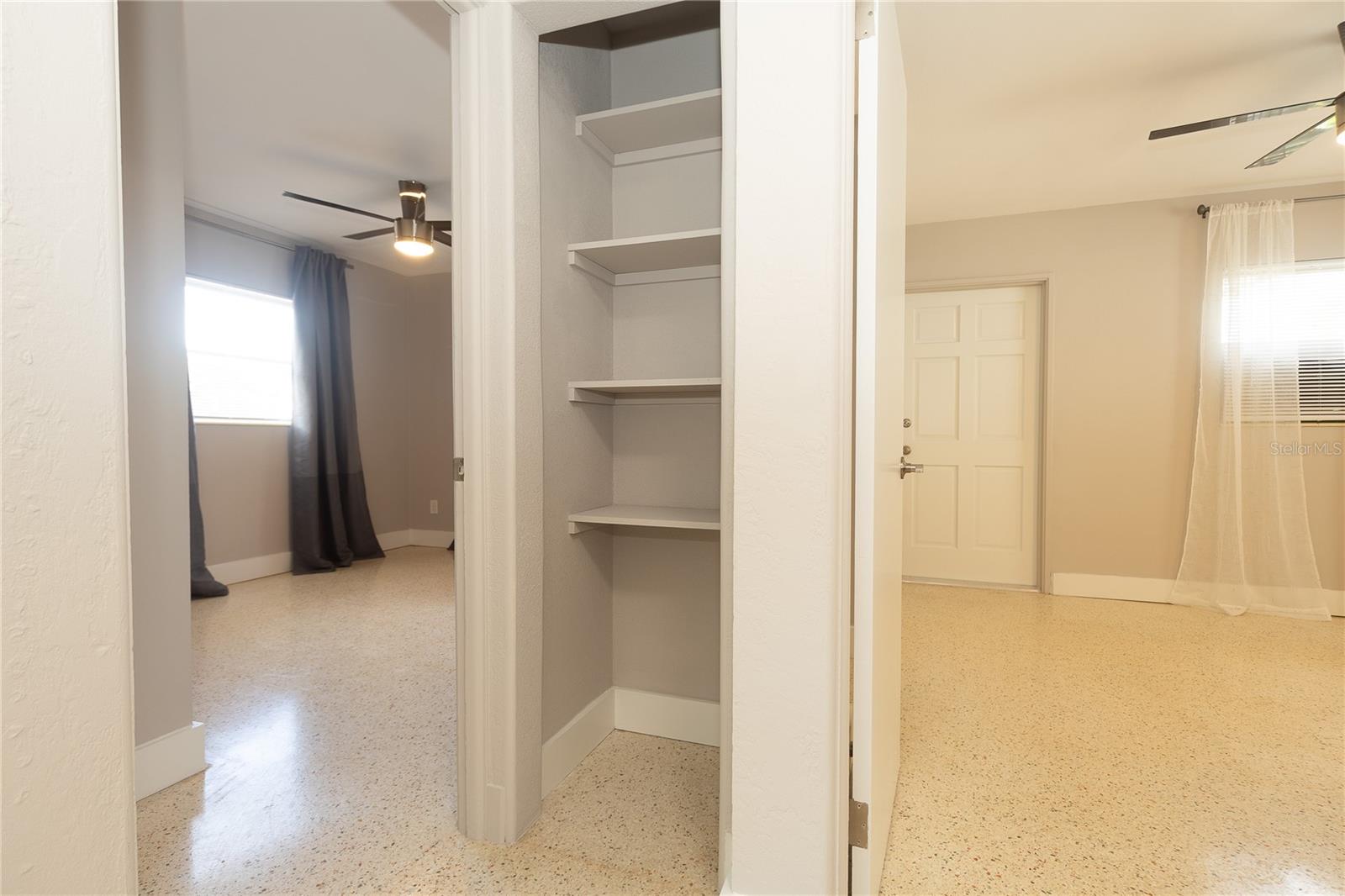 ROUSLYNN - Residential Lease