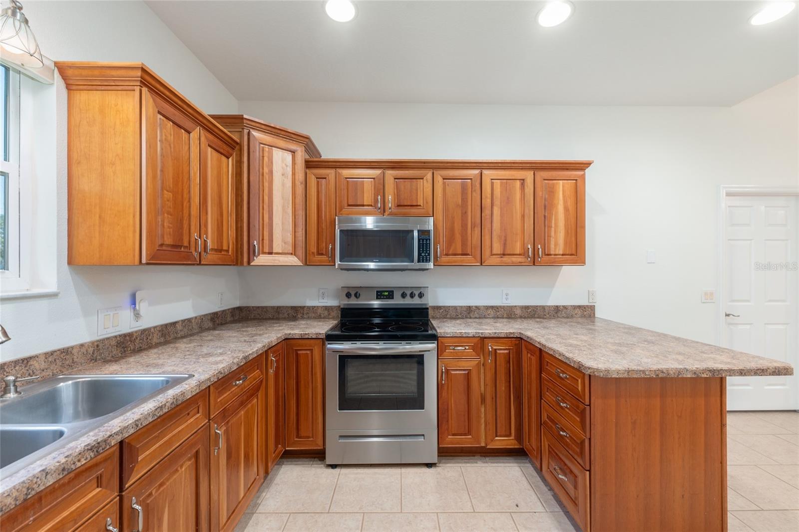 BELLEVIEW - Residential
