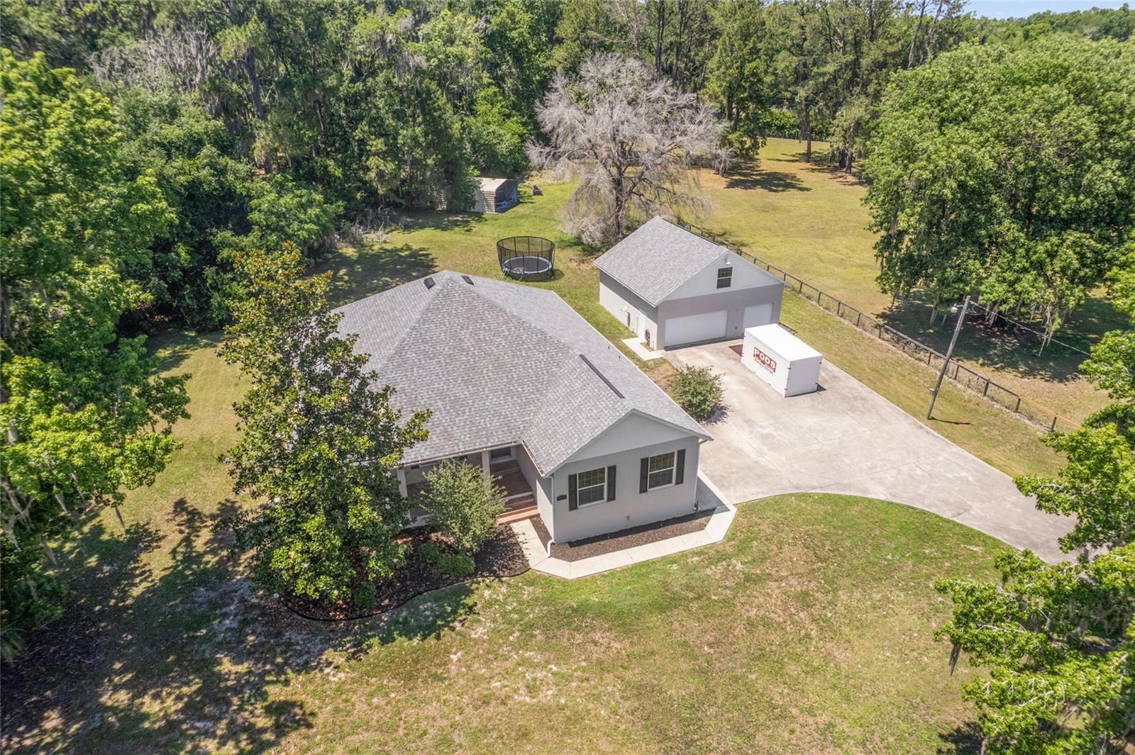 BELLEVIEW - Residential