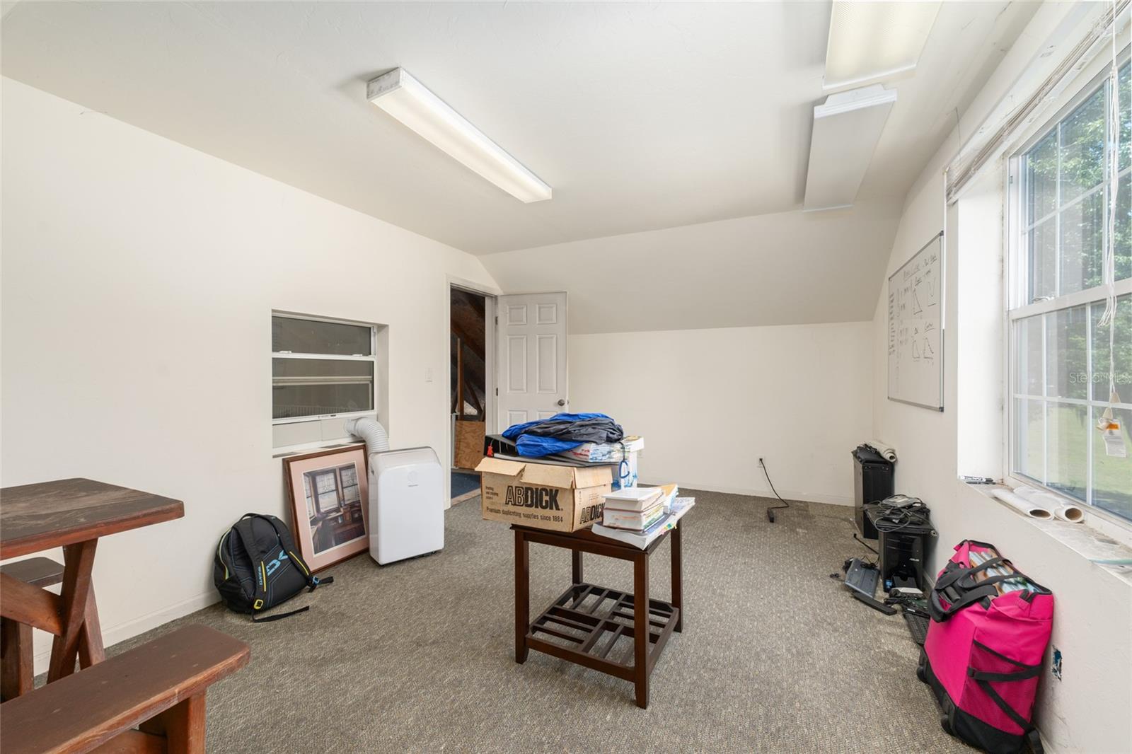 BELLEVIEW - Residential