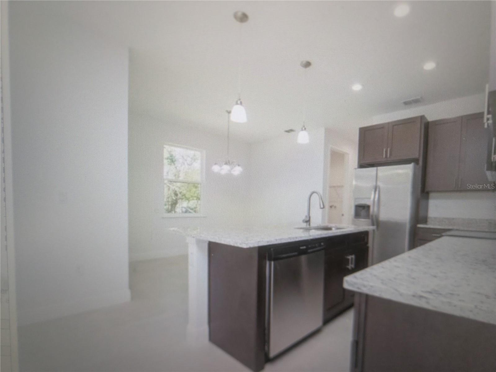 WEST HIGHLANDS - Residential Lease