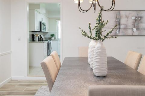 A home in LAKELAND