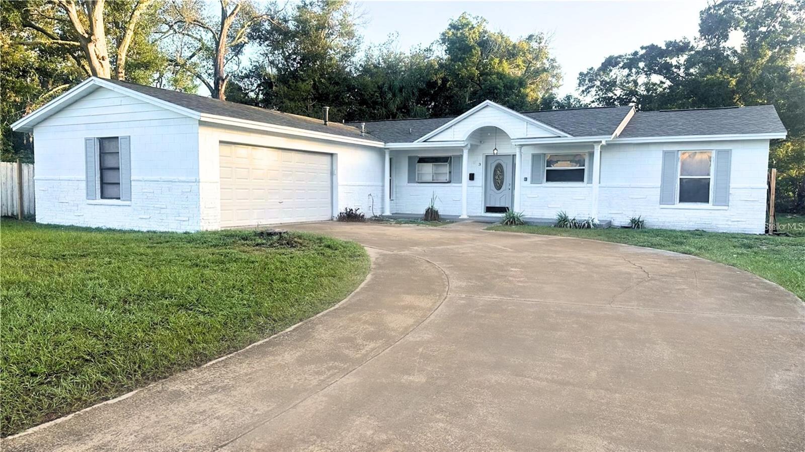 CARRIAGE HILL UNIT 1 - Residential Lease