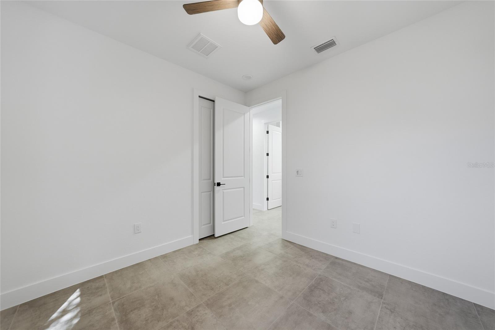 TROP G A - Residential