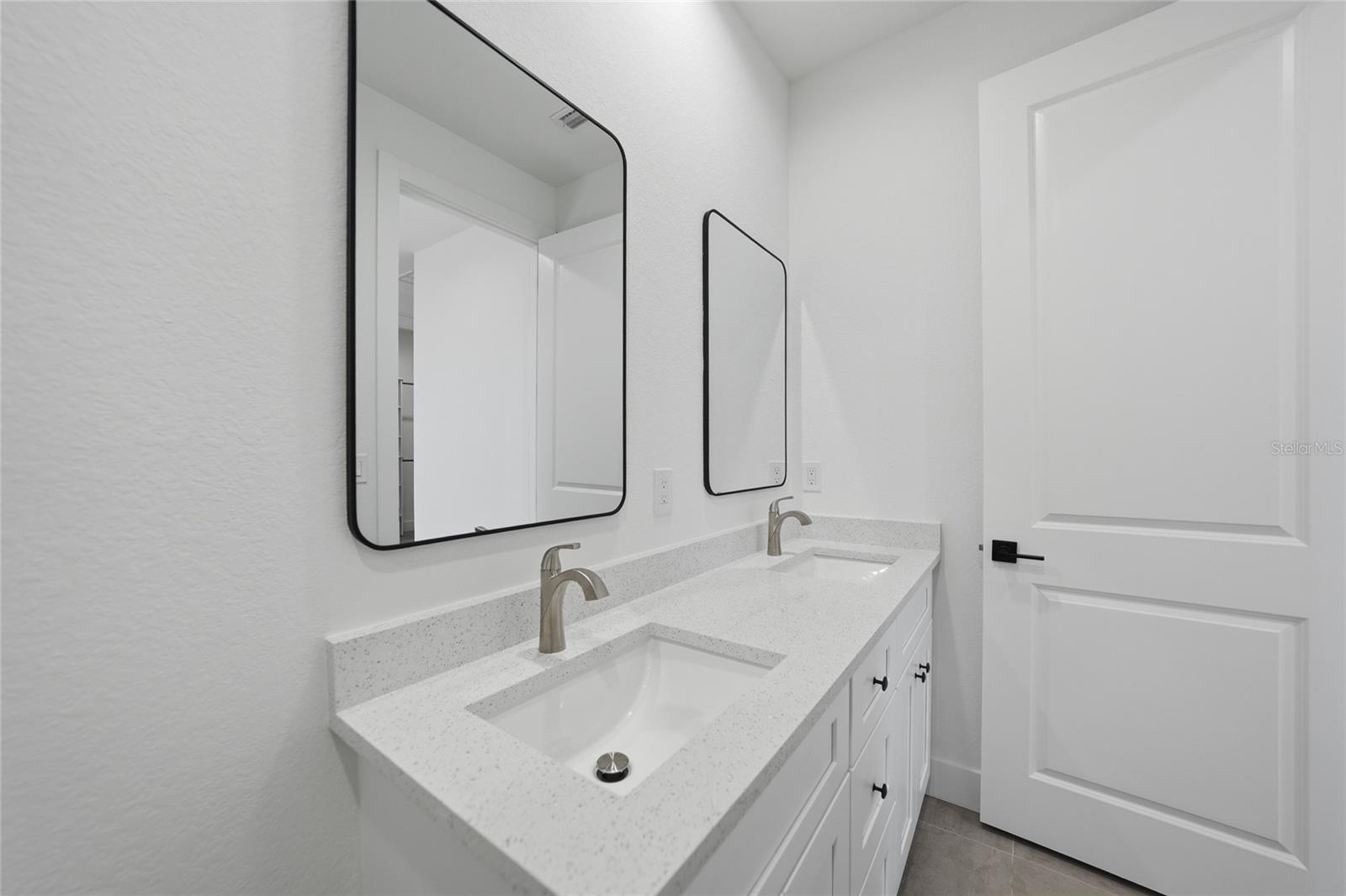 TROP G A - Residential