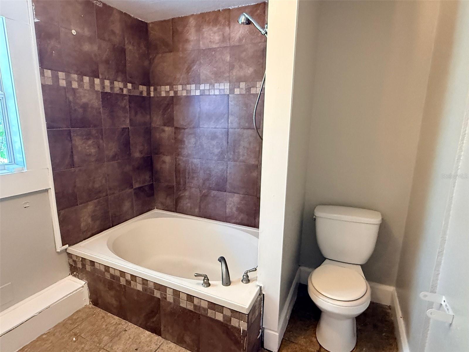 MEARES G W REV MAP - Residential Lease