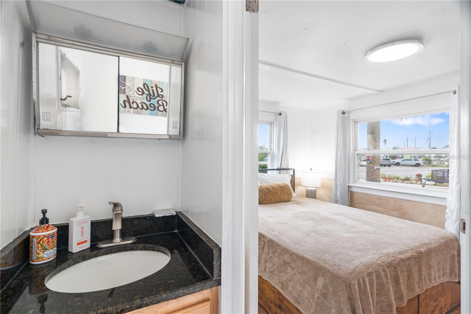 HUDSON BEACH ESTATES - Residential