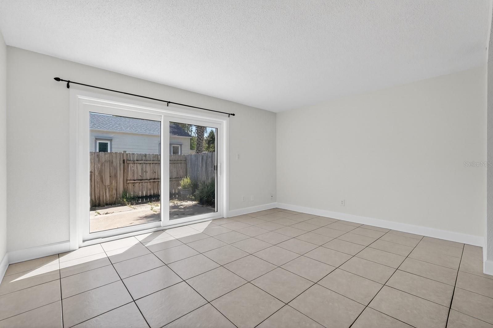 TOWNHOMES AT OLEANDER CONDO - Residential