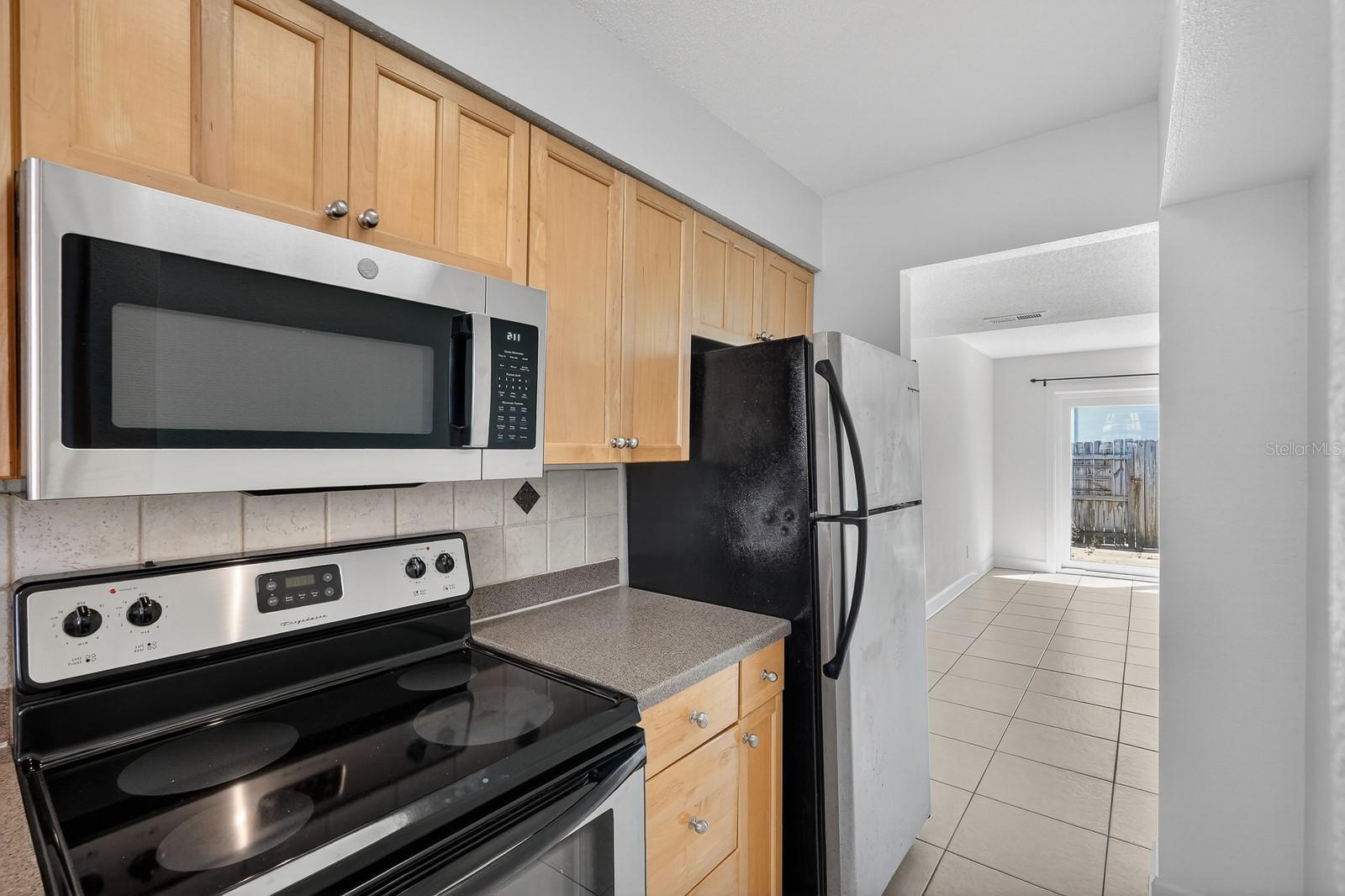 TOWNHOMES AT OLEANDER CONDO - Residential