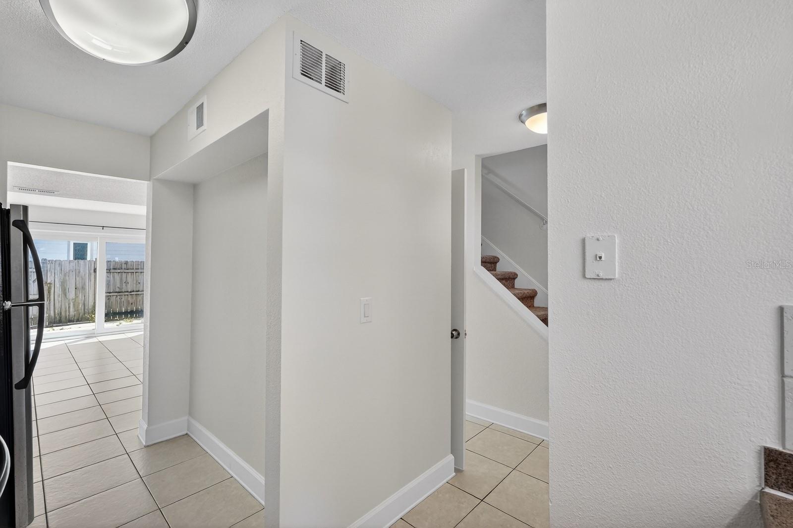 TOWNHOMES AT OLEANDER CONDO - Residential