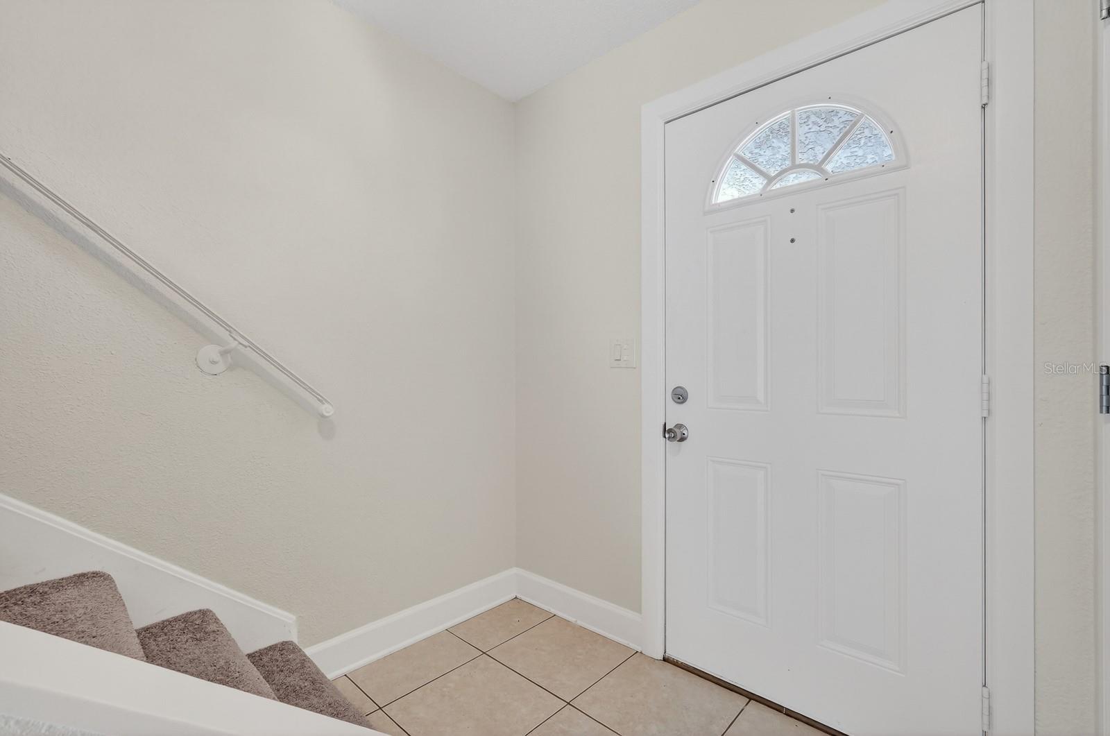 437 N OLEANDER AVENUE 1