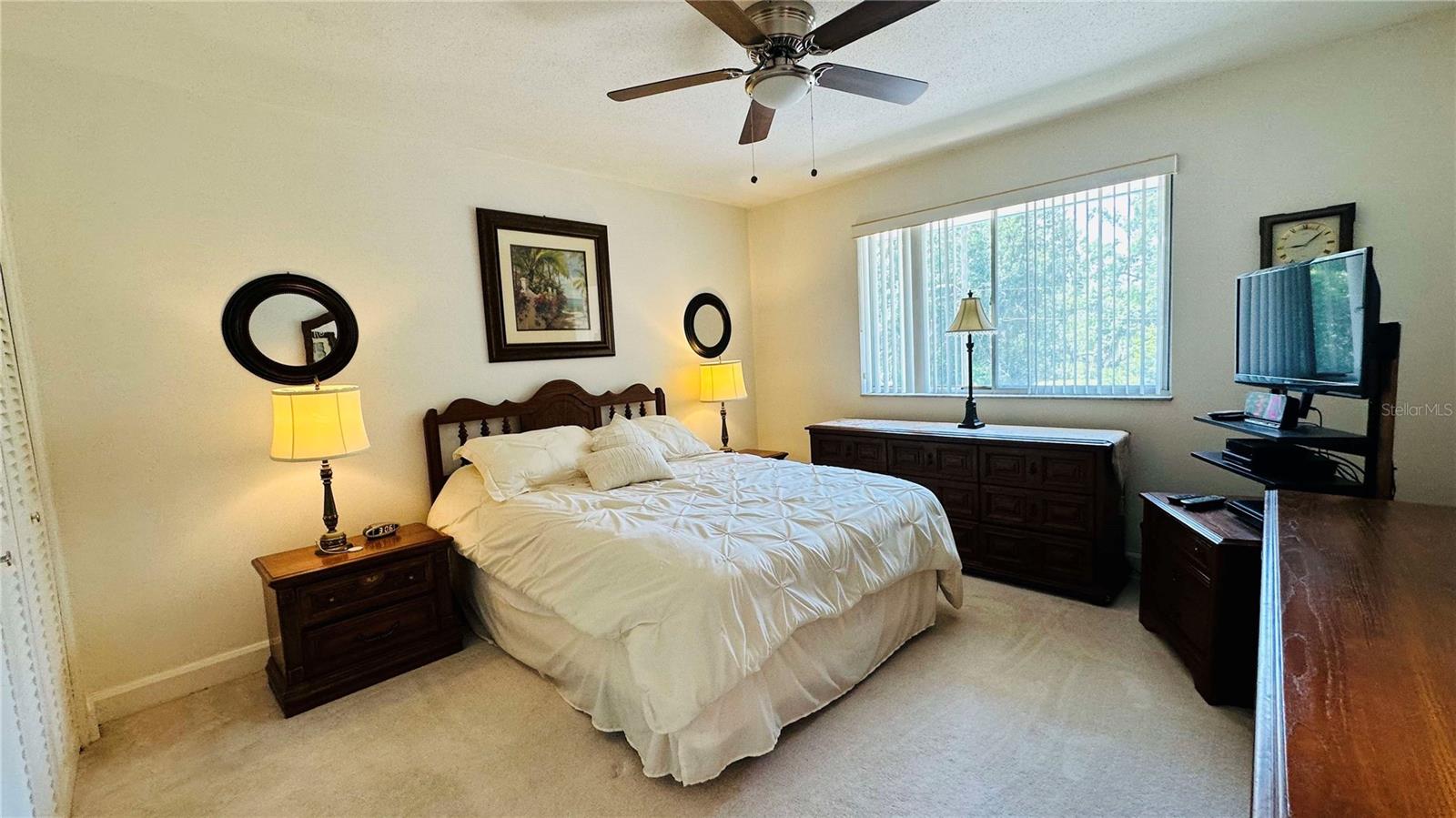 CLARIDGE HOUSE - Residential