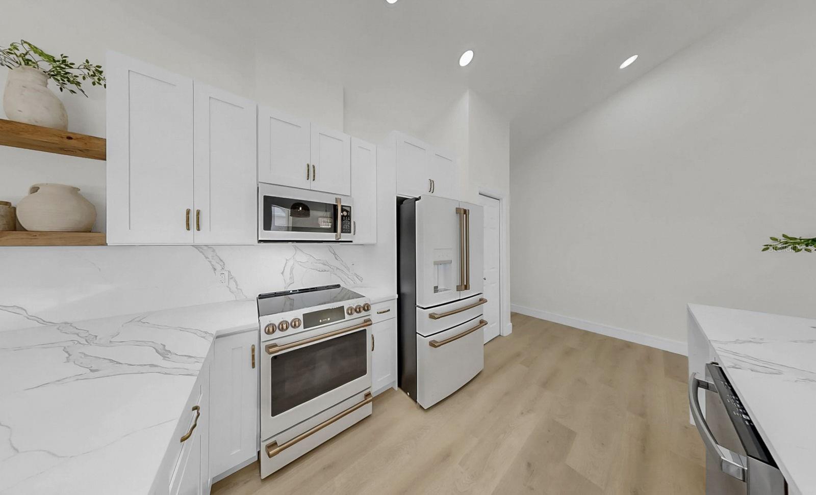 RIVERDALE REV - Residential