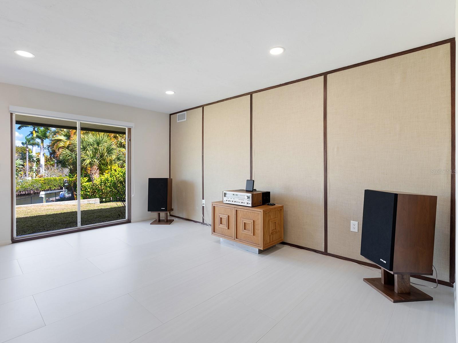 PHILLIPPI GARDENS 04 - Residential