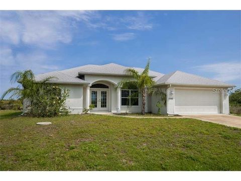 A home in PORT CHARLOTTE