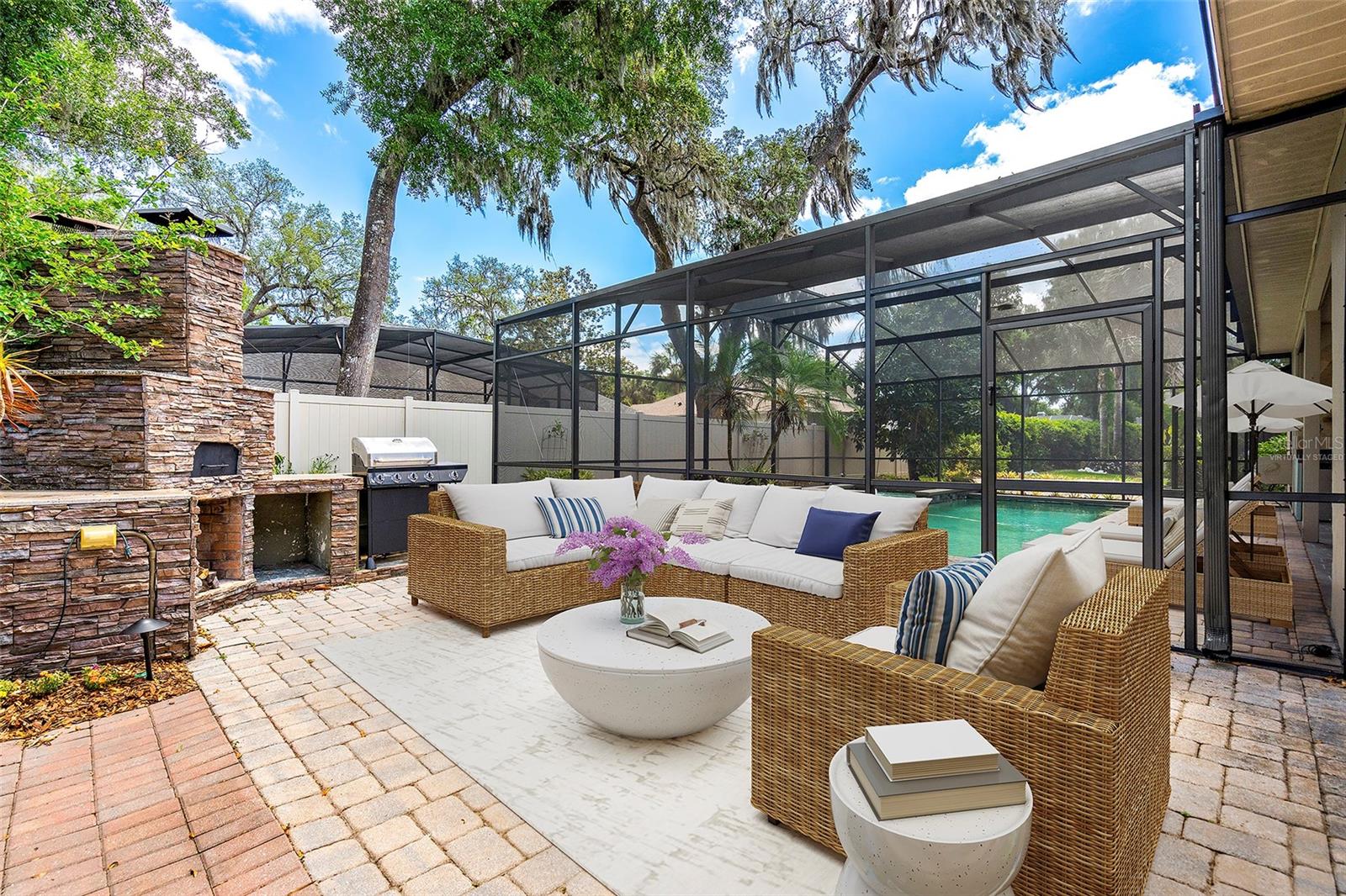 169 WINDING OAKS LANE