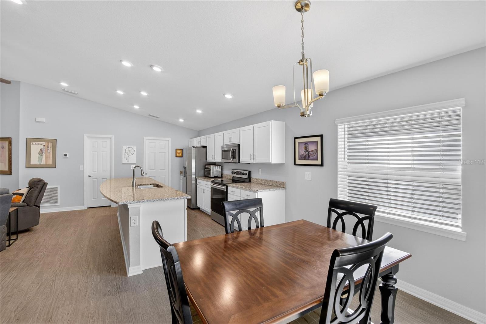 RIVER BEND WEST SUB - Residential