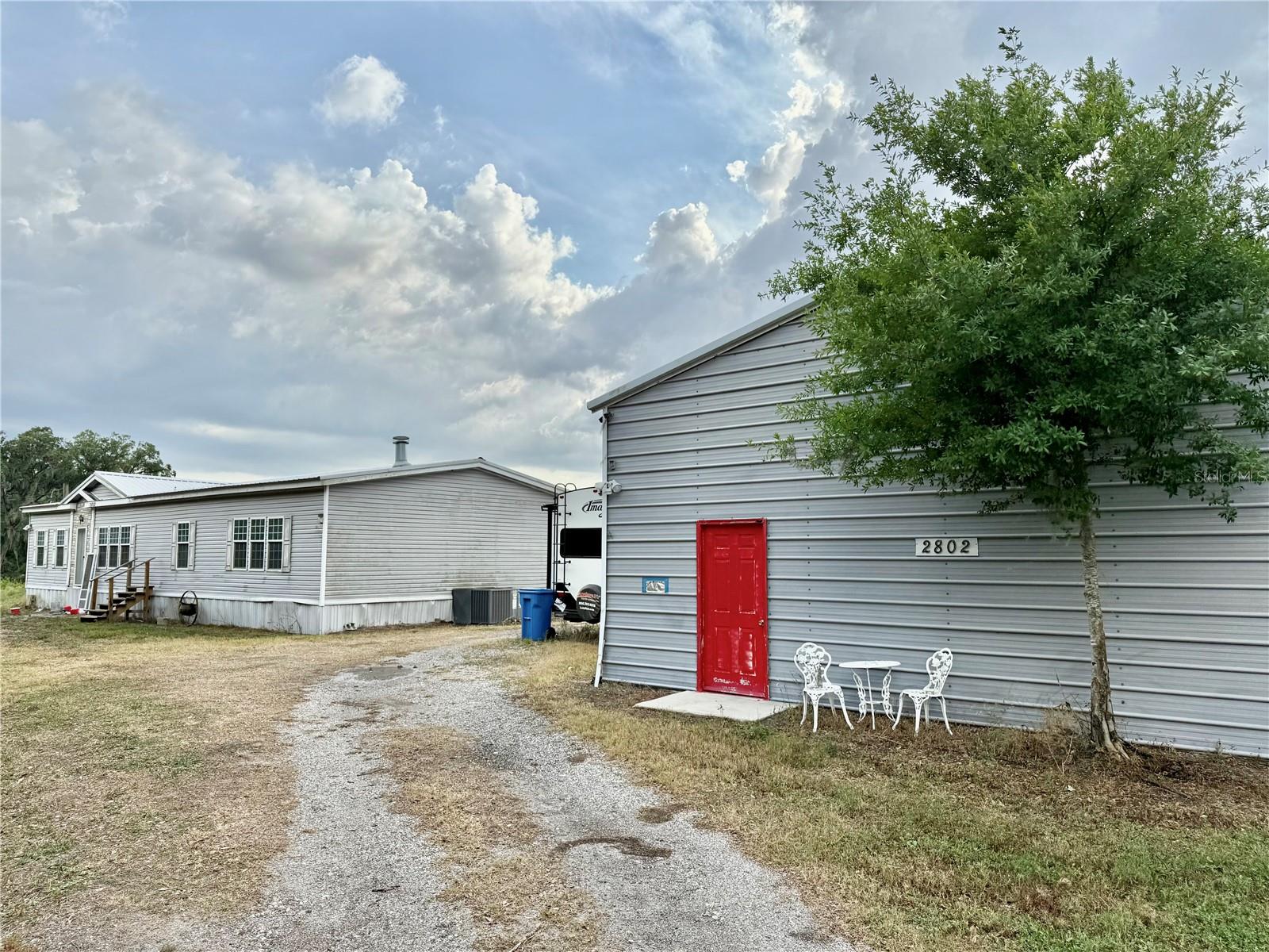 Listing image 1