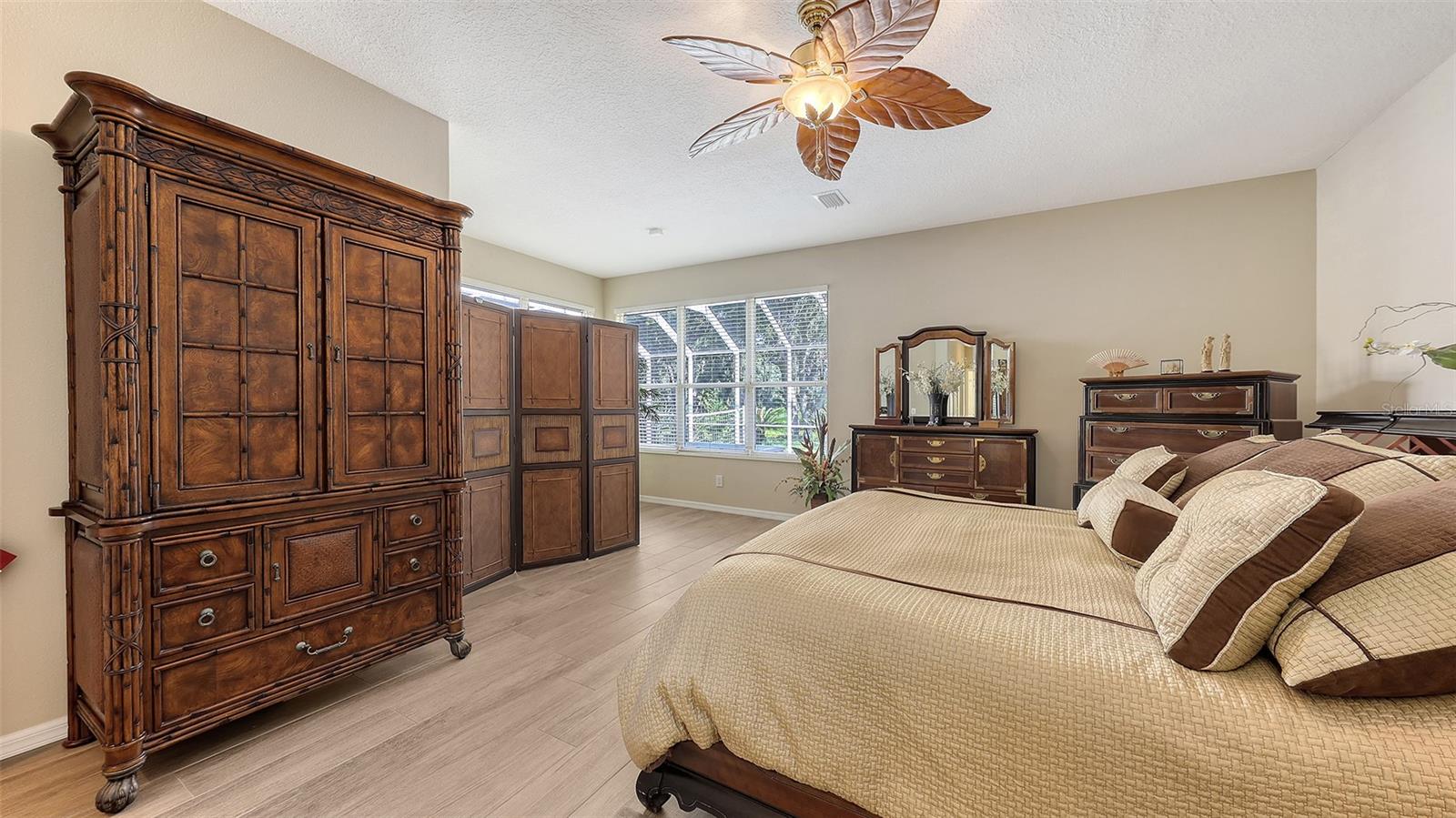 TATUM RIDGE - Residential