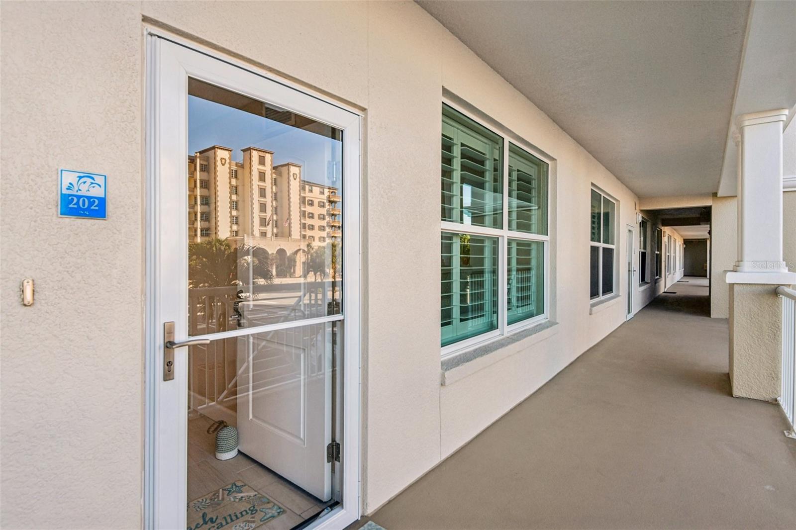 DOLPHIN KEY CONDO - Residential