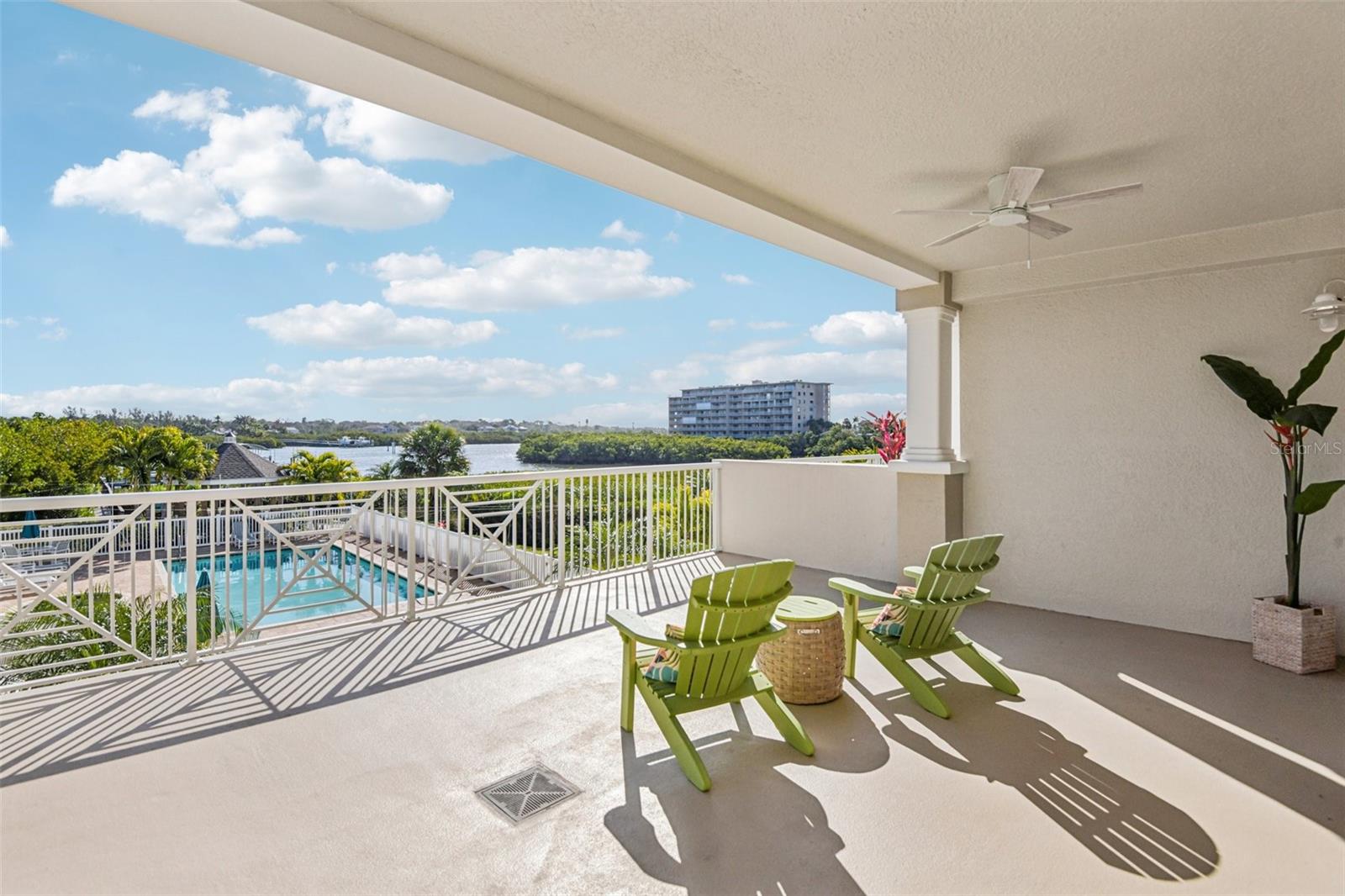 DOLPHIN KEY CONDO - Residential