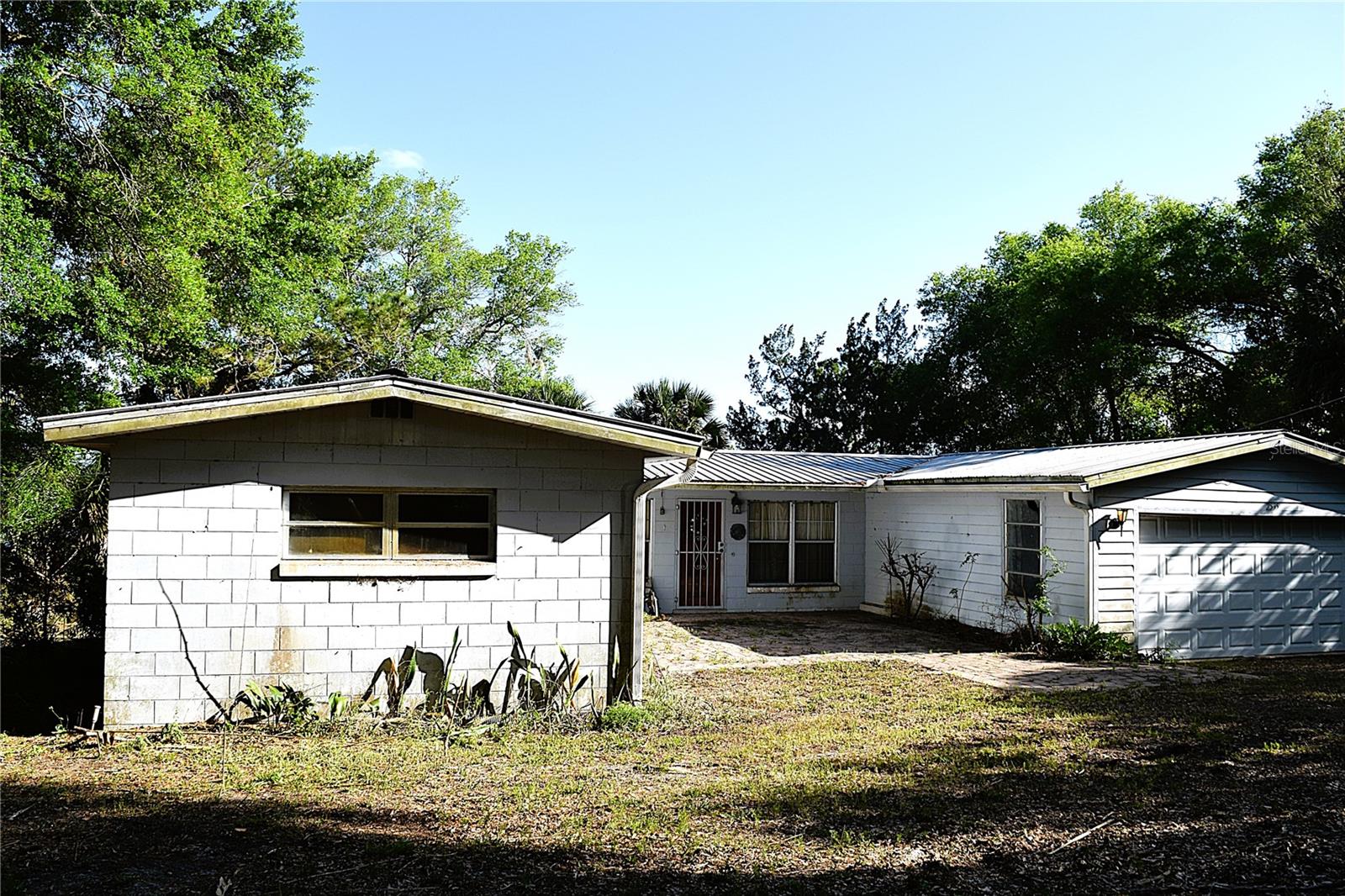 LAKES BUTLER SHORES - Residential